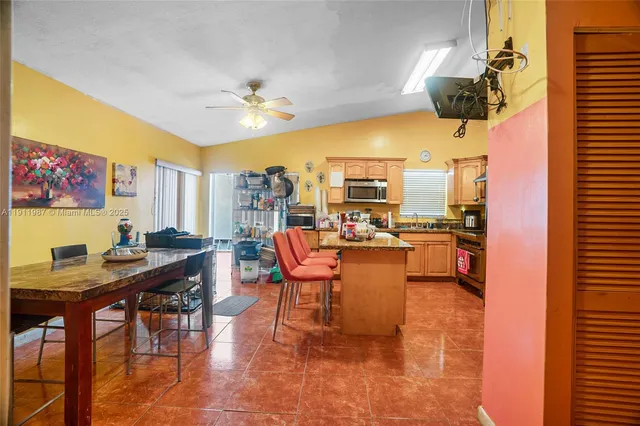 $500,000 | 10058 Southwest 156th Court, Miami, FL 33196