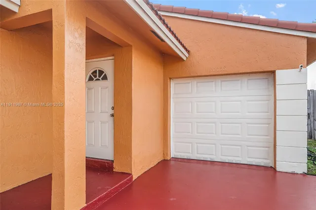 $500,000 | 10058 Southwest 156th Court, Miami, FL 33196