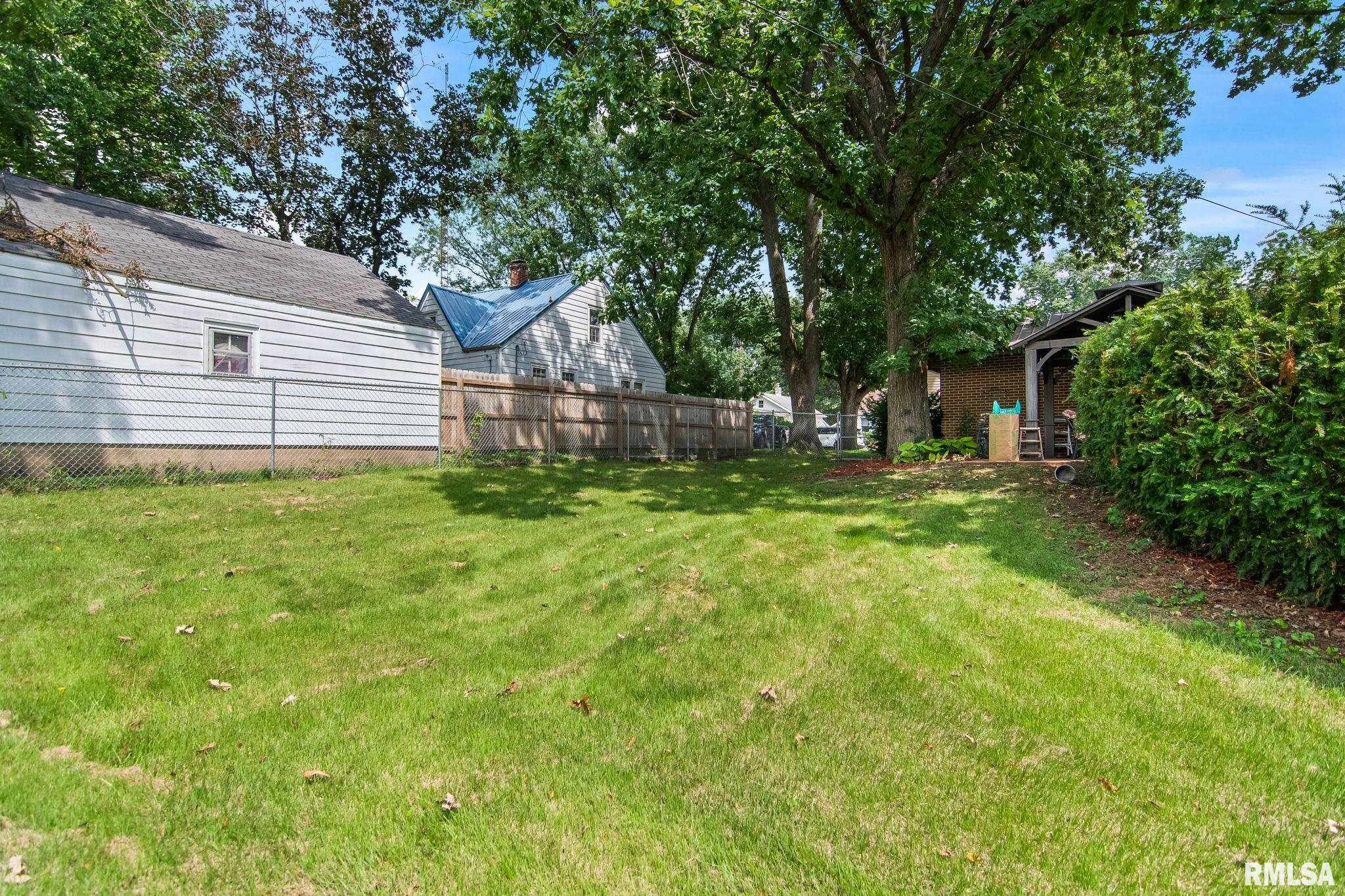 1639 West Edwards Street Springfield, IL 62704 - Photo 41 of 45 Gallery Image 41