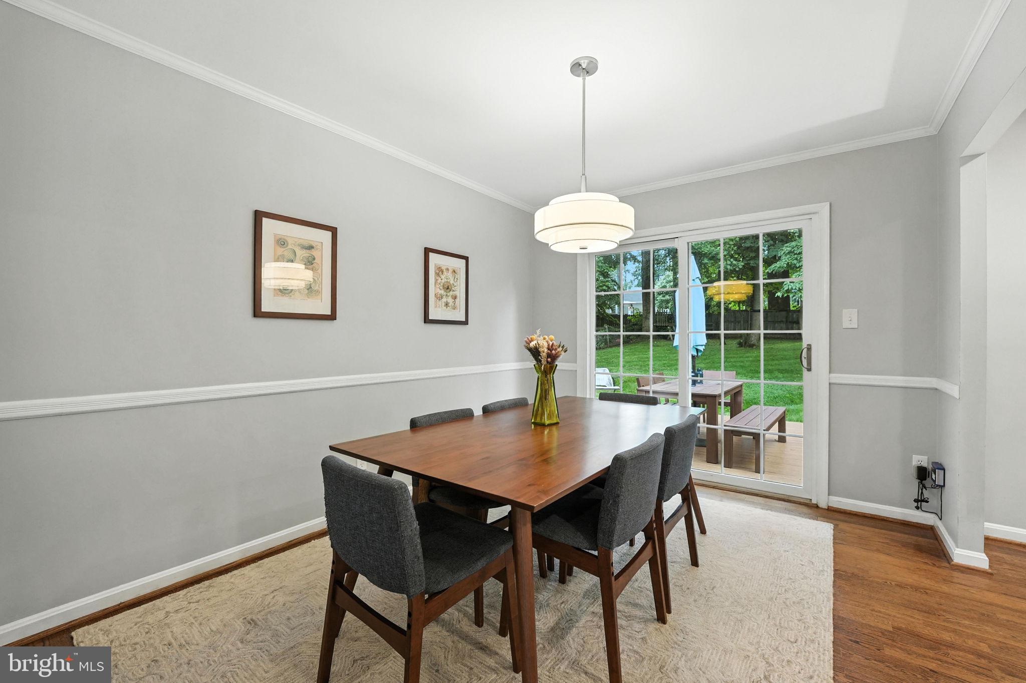 9307 Winbourne Road Burke, VA 22015 - Photo 8 of 43 Gallery Image 8