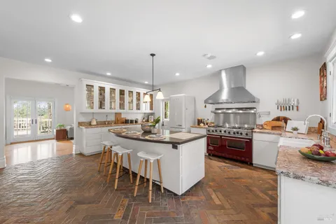 $1,991,000 | 405 Cold Springs Road, Angwin, CA 94508