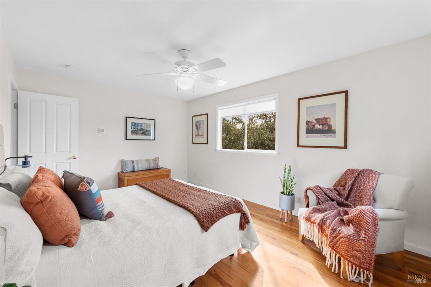 405 Cold Springs Road Angwin, CA 94508 - Photo 42 of 48 1 Bedroom Apartment - Bedroom