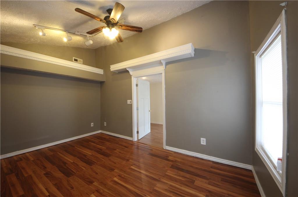 6658 Decatur Commons Indianapolis, IN 46221 - Photo 14 of 21