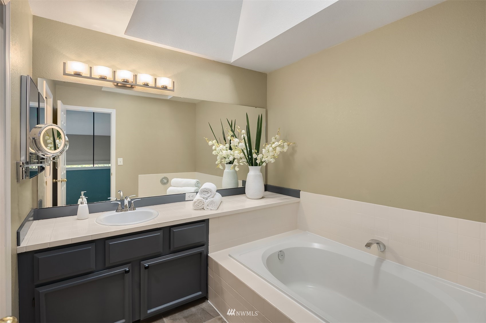 7250 Old Redmond Road, Unit K141 Redmond, WA 98052 - Photo 15 of 27 Gallery Image 15