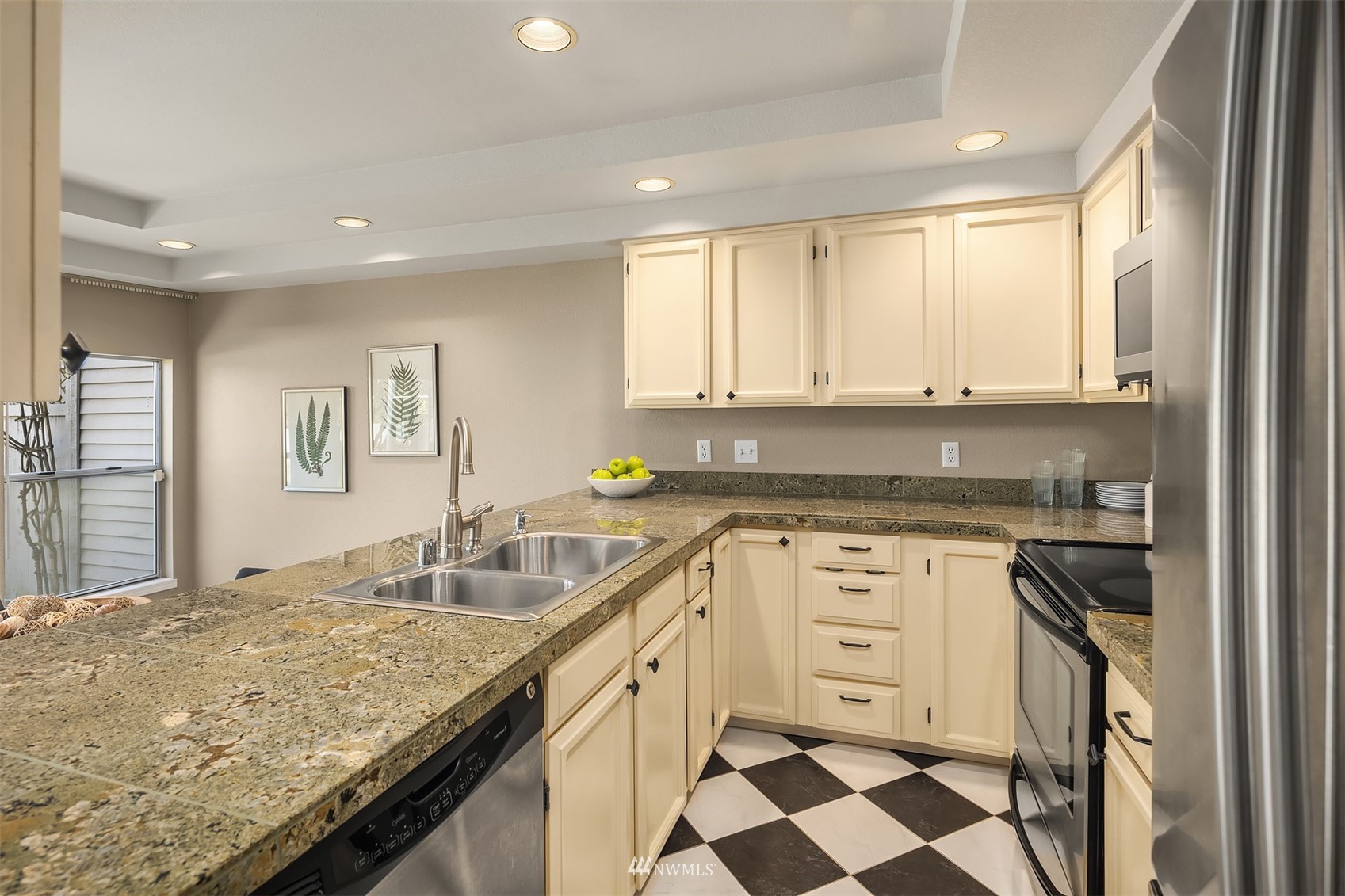 7250 Old Redmond Road, Unit K141 Redmond, WA 98052 - Photo 10 of 27 Gallery Image 10