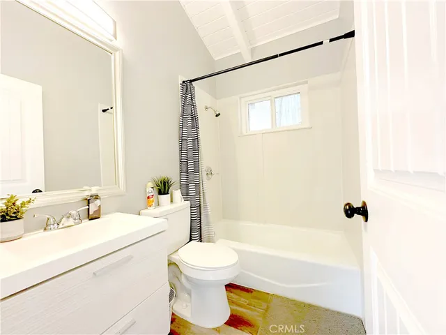 $375,000 | 726 Golden Drive, Lake Arrowhead, CA 92352