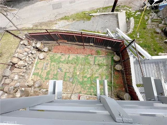 $375,000 | 726 Golden Drive, Lake Arrowhead, CA 92352