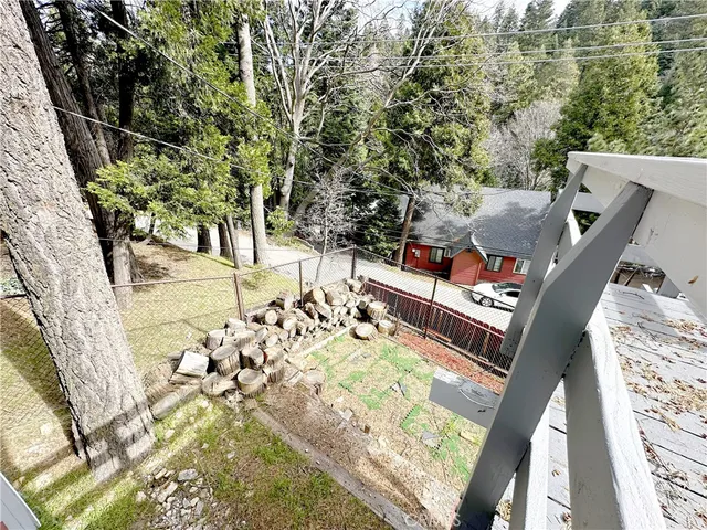 $375,000 | 726 Golden Drive, Lake Arrowhead, CA 92352