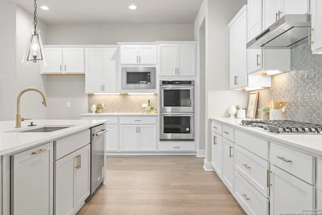 $699,900 | 204 Dulce Vista, Boerne, TX 78006