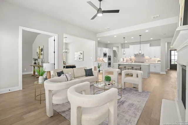 $699,900 | 204 Dulce Vista, Boerne, TX 78006