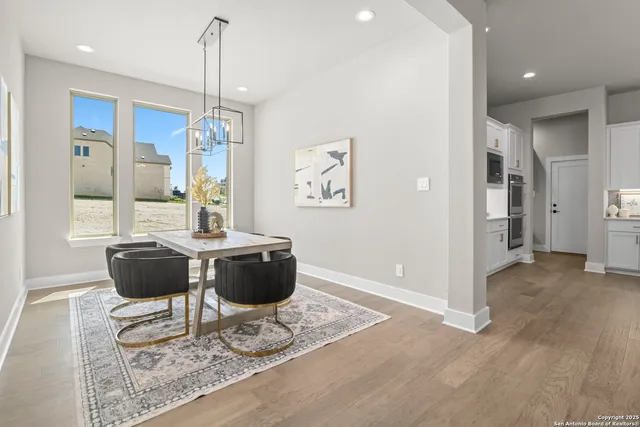 $699,900 | 204 Dulce Vista, Boerne, TX 78006