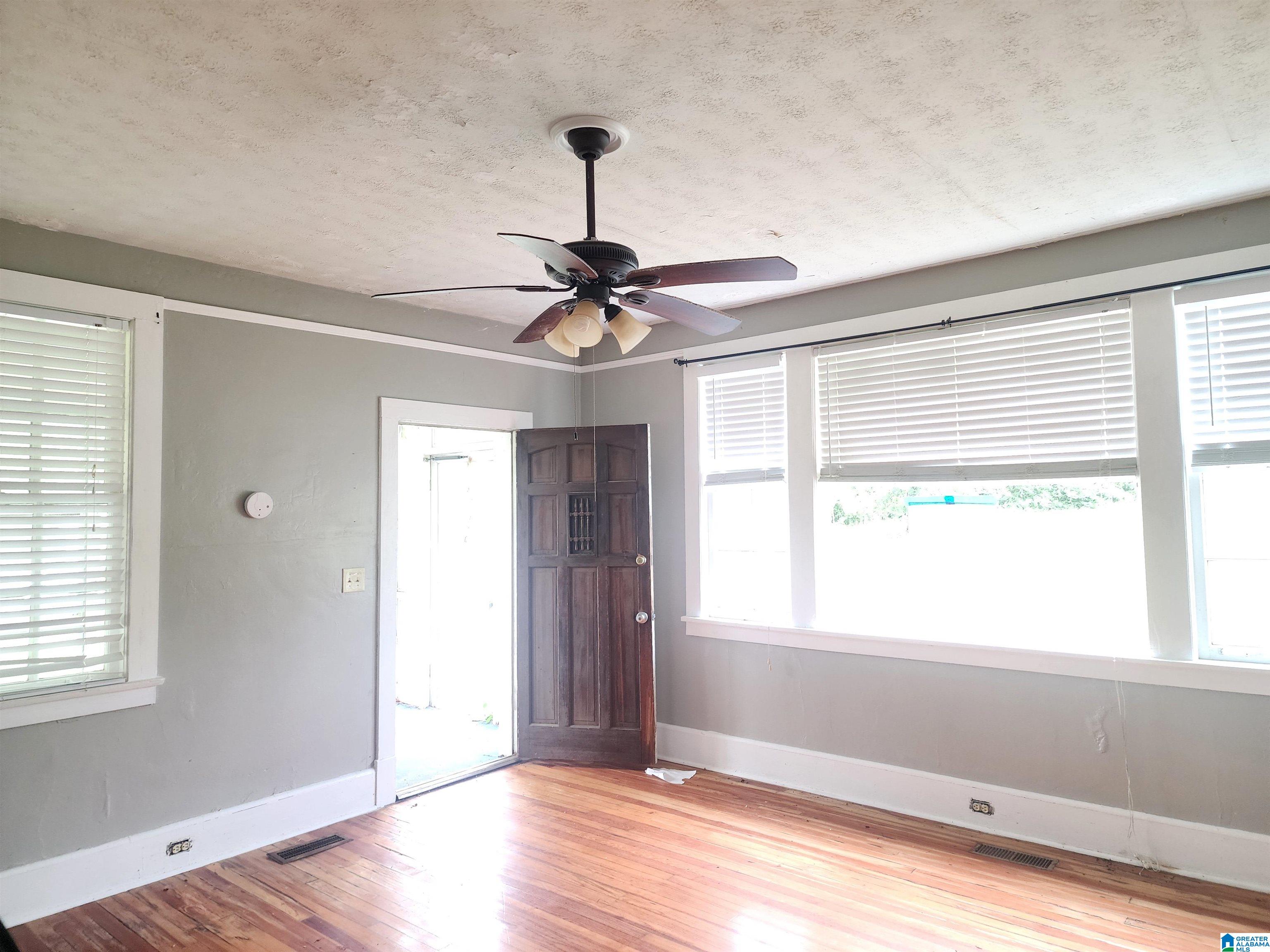 207 Alexander Street Talladega, AL 35160 - Photo 11 of 21