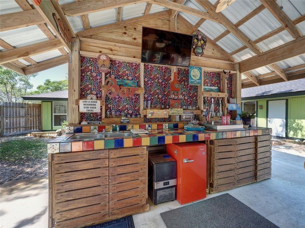 202 Sunset Ingleside, TX 78362 - Photo 32 of 40 a view of an outdoor kitchen