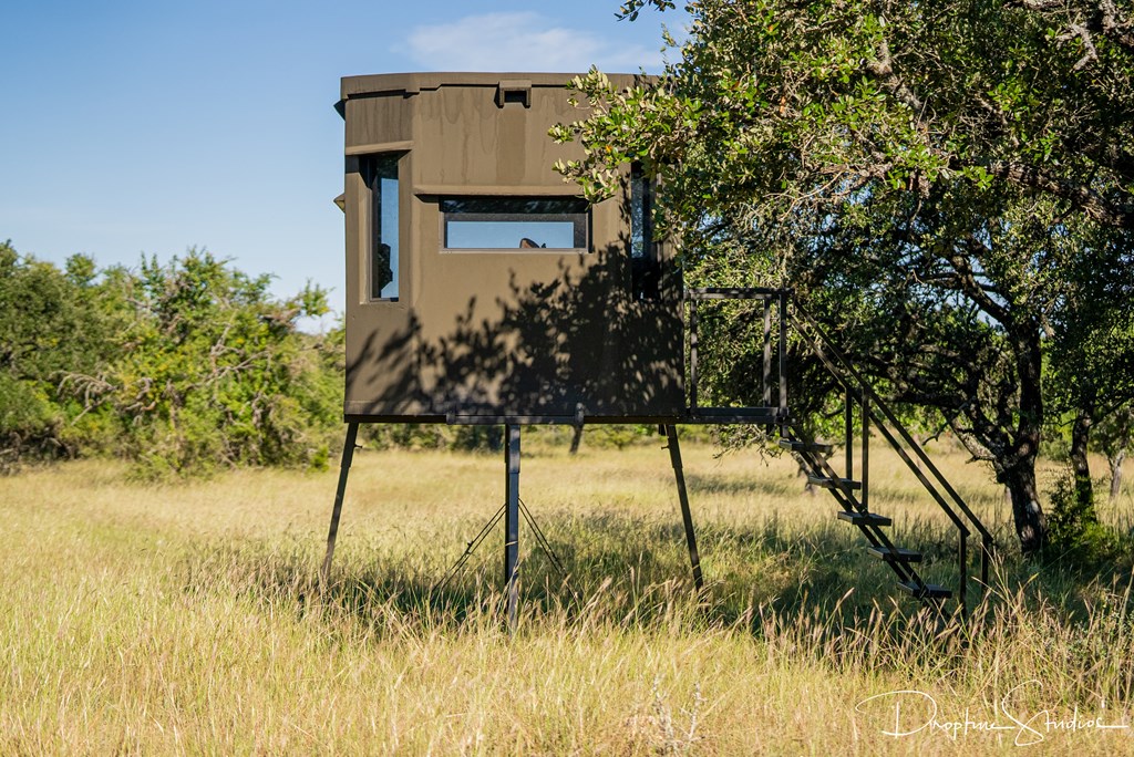 820 Bobby Shelton Ranch Road Northwest Mountain Home, TX 78058 - Photo 28 of 85