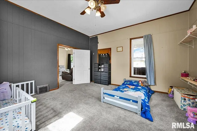 $69,900 | 704 South Main Street, Lewistown, IL 61542