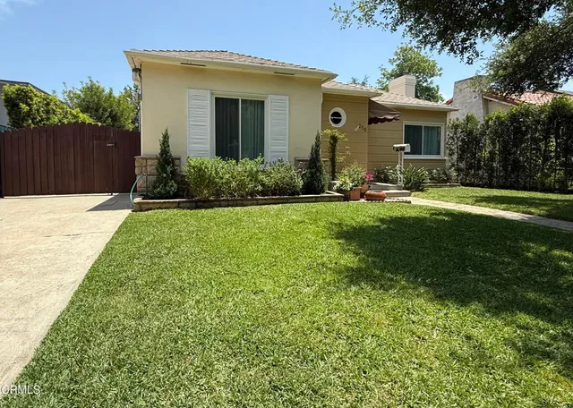 $1,690,000 | 250 South Berkeley Avenue, Pasadena, CA 91107