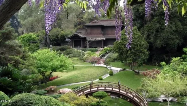 $1,690,000 | 250 South Berkeley Avenue, Pasadena, CA 91107