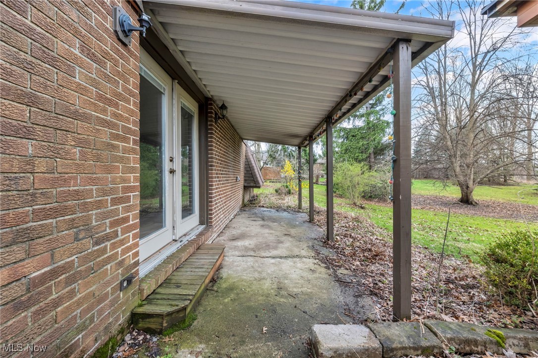 2680 Orchard Ext Road Wickliffe, OH 44092 - Photo 8 of 30 View of patio