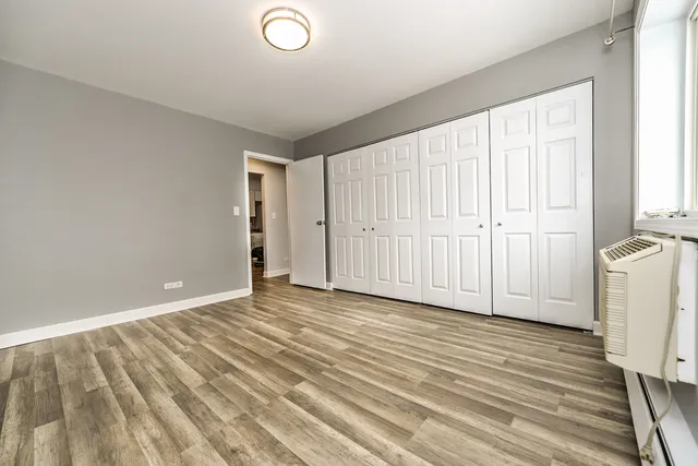 $1,600 | 2234 South Goebbert Road, Unit 320, Arlington Heights, IL 60005