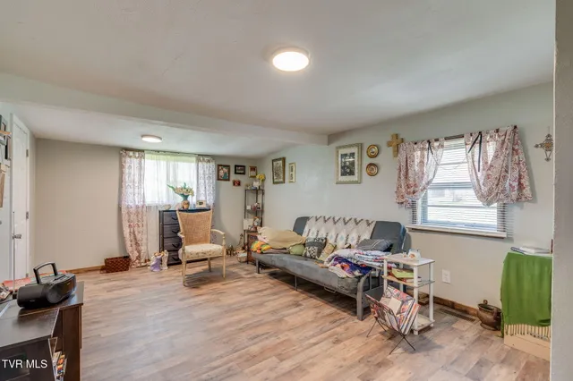 $200,000 | 100 Democrat Road, Mohawk, TN 37810