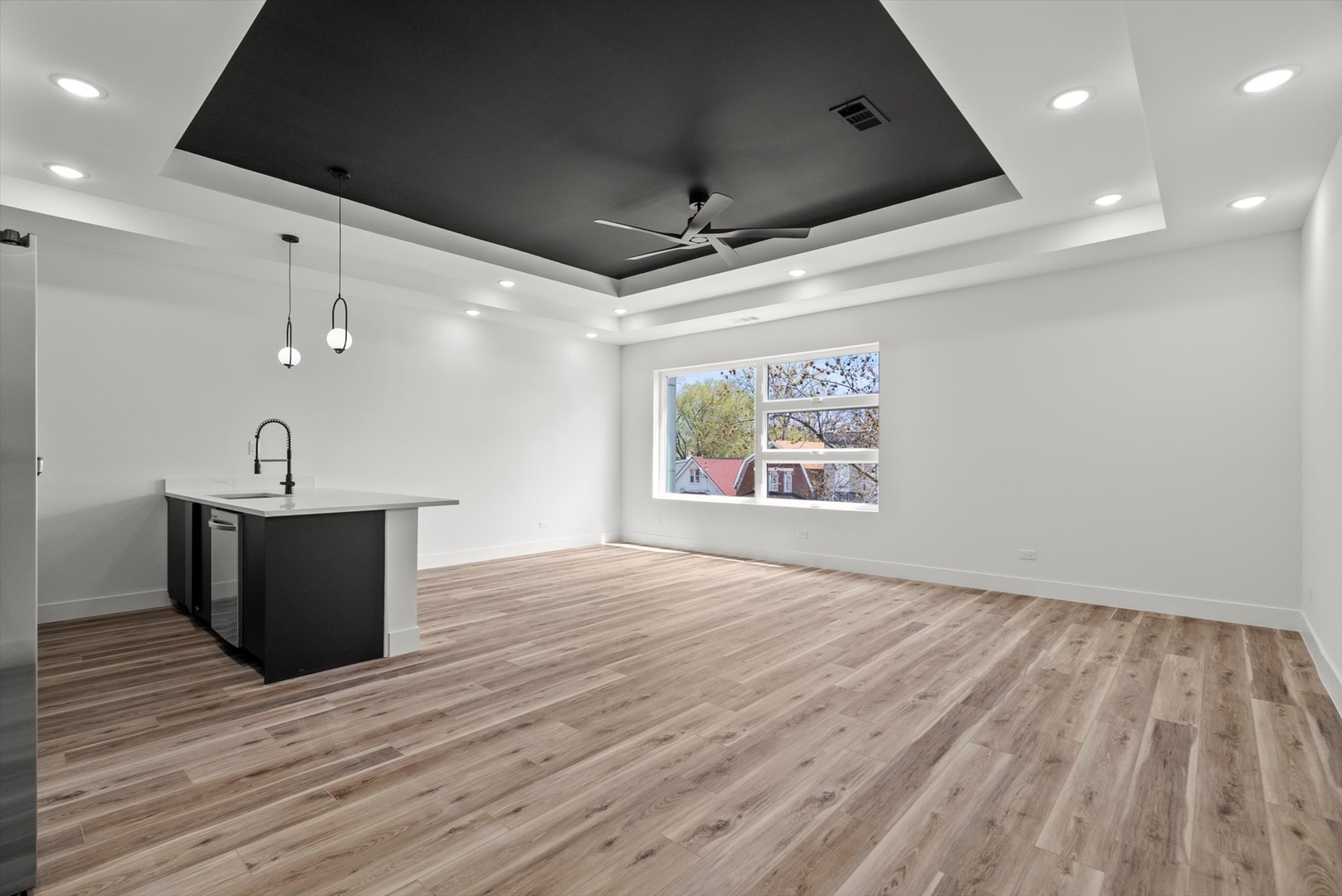6538 South Rhodes Avenue Chicago, IL 60637 - Photo 14 of 54 Gallery Image 14