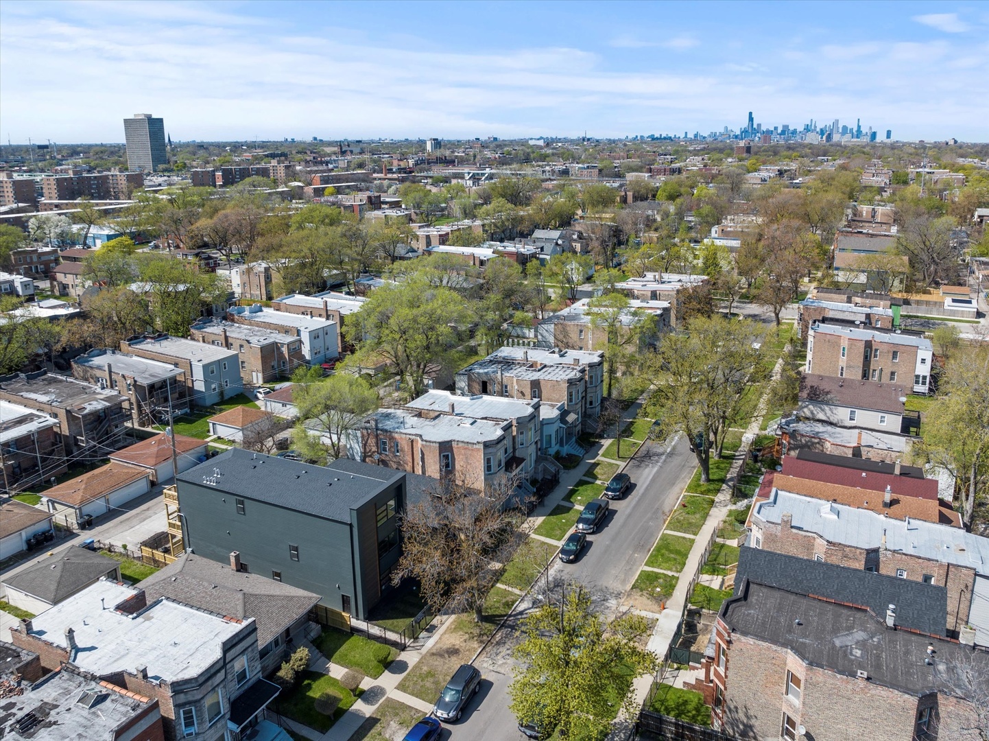 6538 South Rhodes Avenue Chicago, IL 60637 - Photo 3 of 54 Gallery Image 3