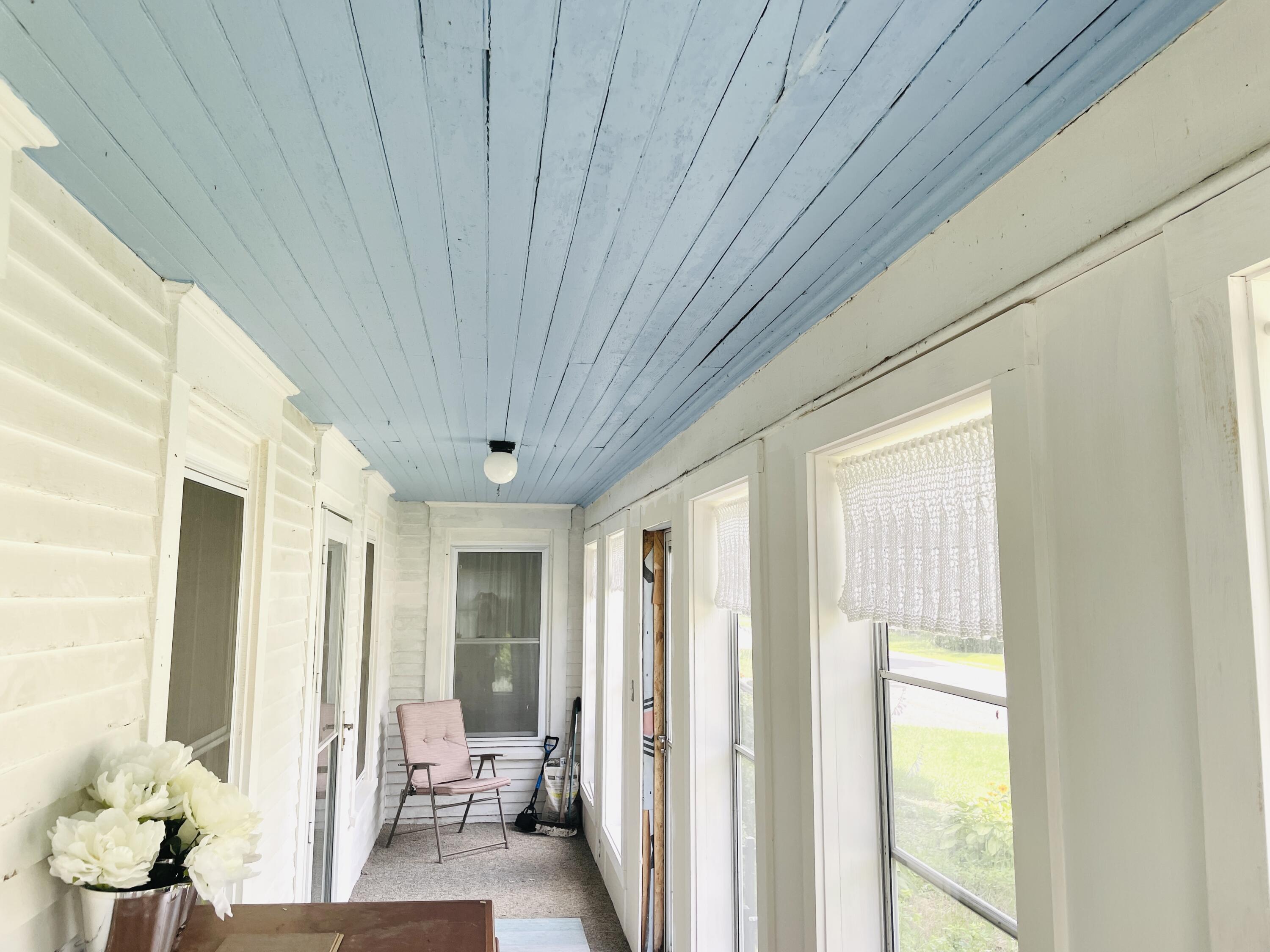 41 High Street Dover-Foxcroft, ME 04426 - Photo 4 of 88 porch