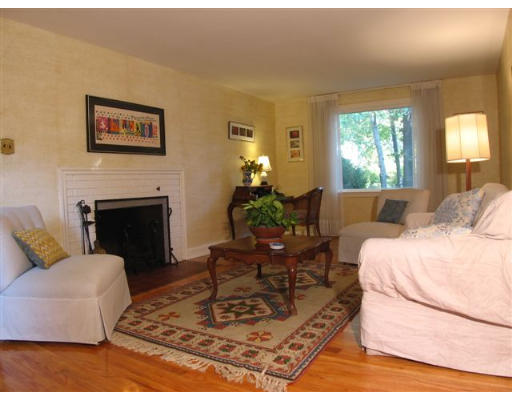 7 Ledgewood Road Boston, MA 02132 - Photo 2 of 11 Gallery Image 2