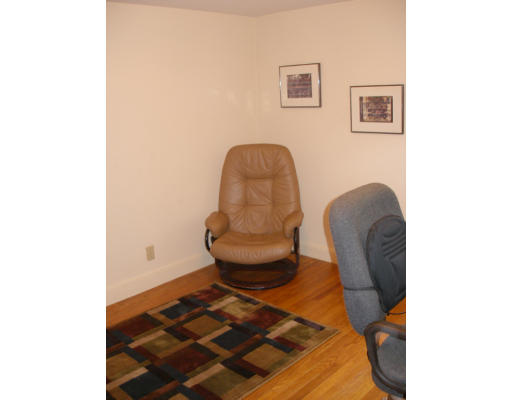 7 Ledgewood Road Boston, MA 02132 - Photo 10 of 11 Gallery Image 10