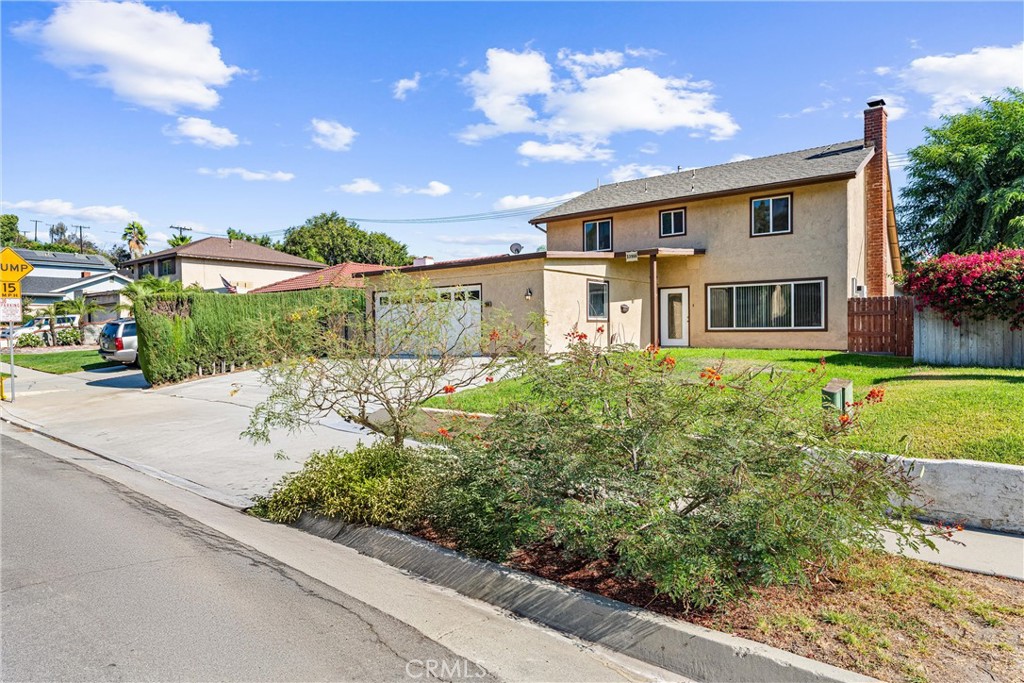 23966 Decorah Road Diamond Bar, CA 91765 - Photo 4 of 52