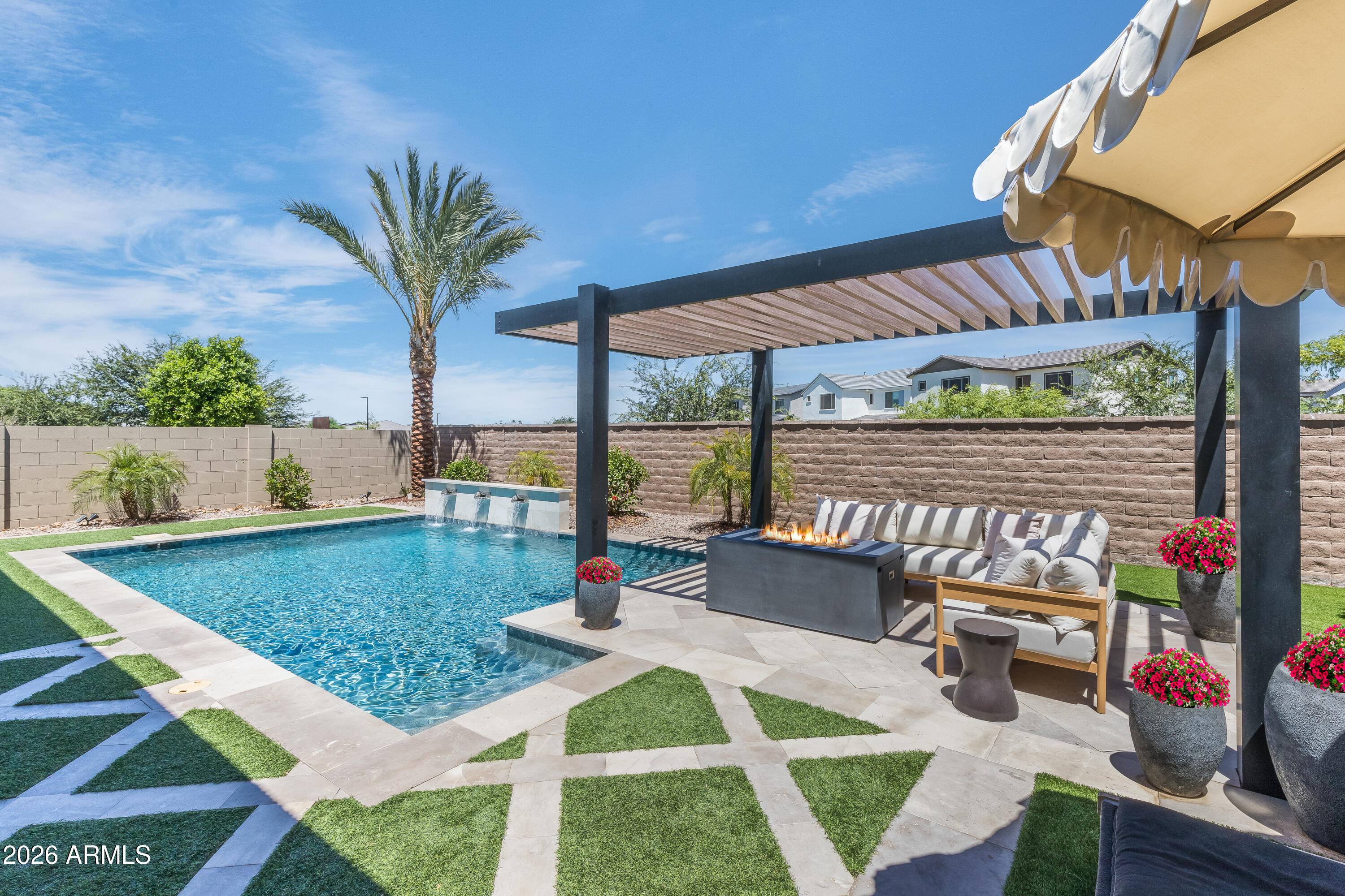 1454 East Rakestraw Lane Gilbert, AZ 85298 - Photo 19 of 27 Ready for Entertaining