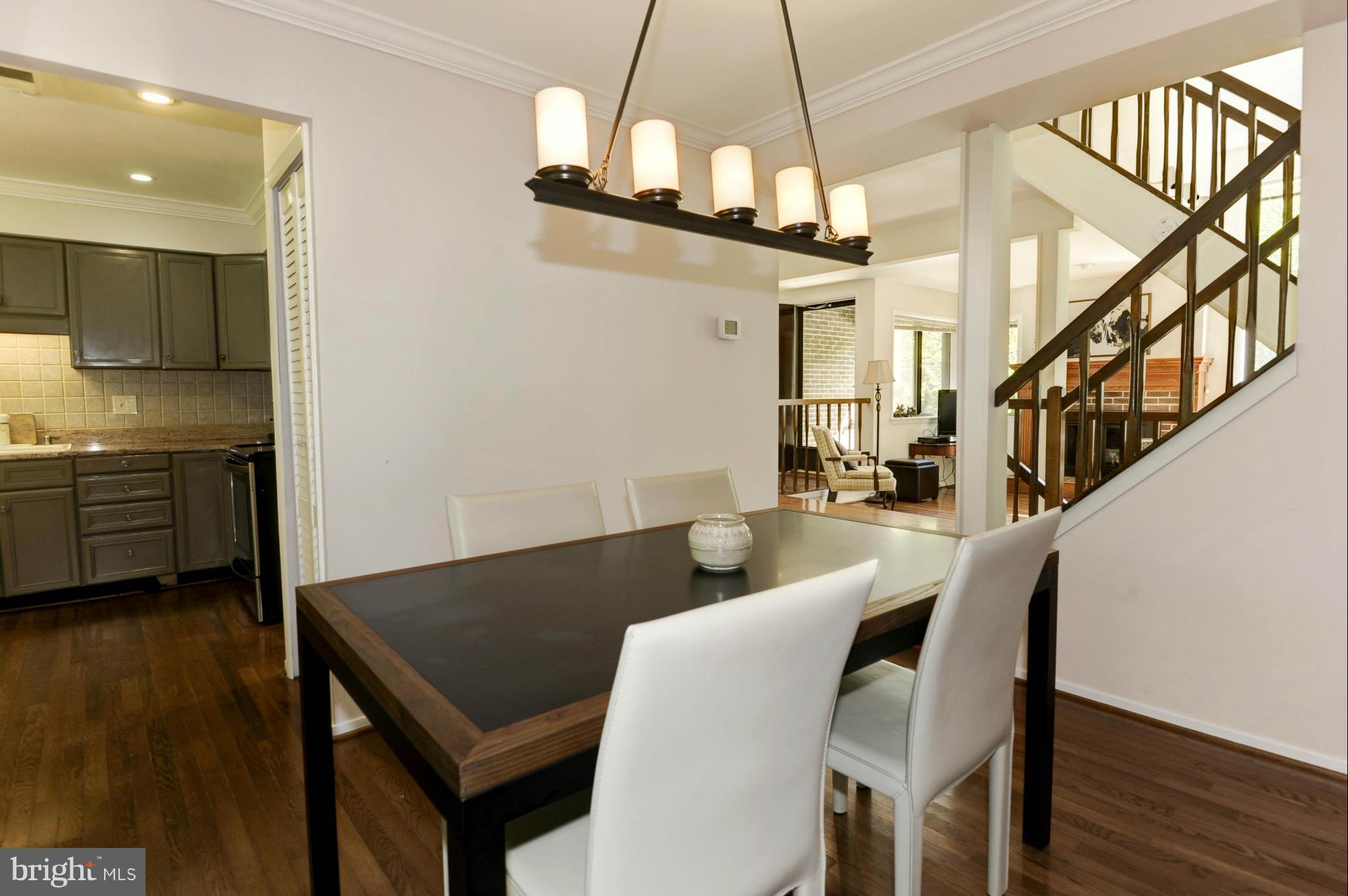 2016 Winged Foot Court Reston, VA 20191 - Photo 8 of 25 Dining Room