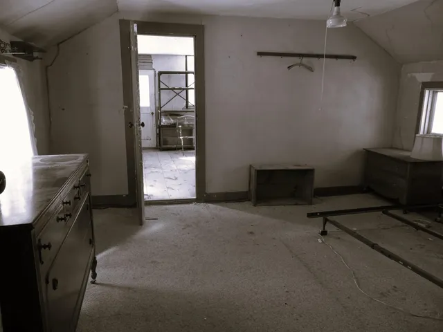 $134,000 | 89 Highway 12, Hartland, VT 05048