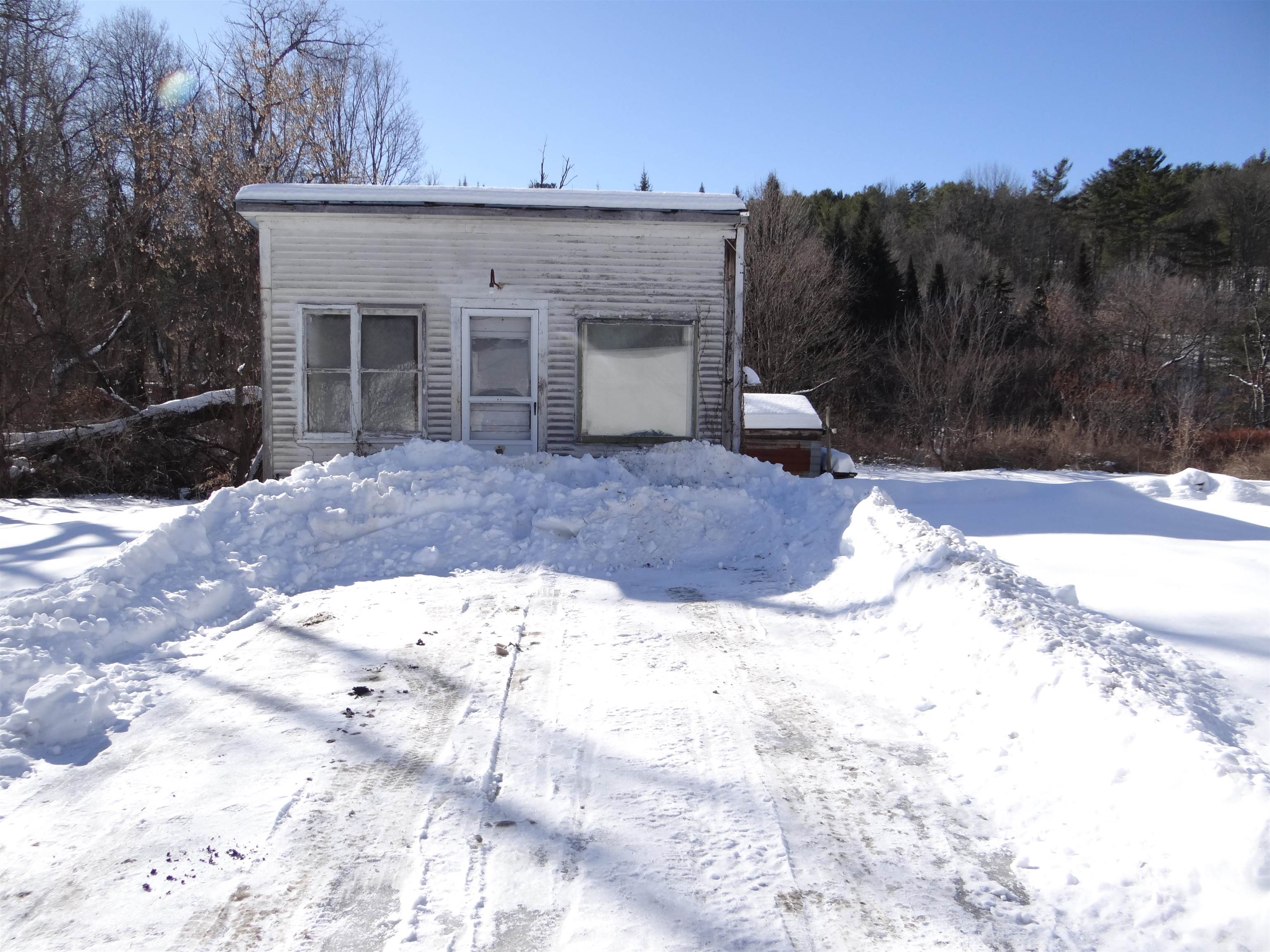 89 Highway 12 Hartland, VT 05048 - Photo 25 of 30