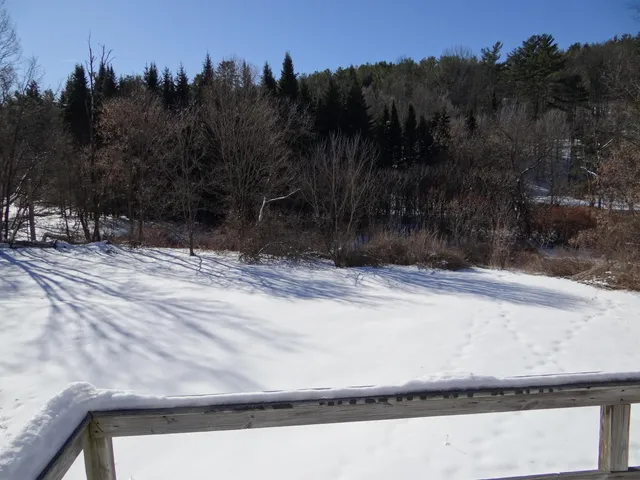 $134,000 | 89 Highway 12, Hartland, VT 05048