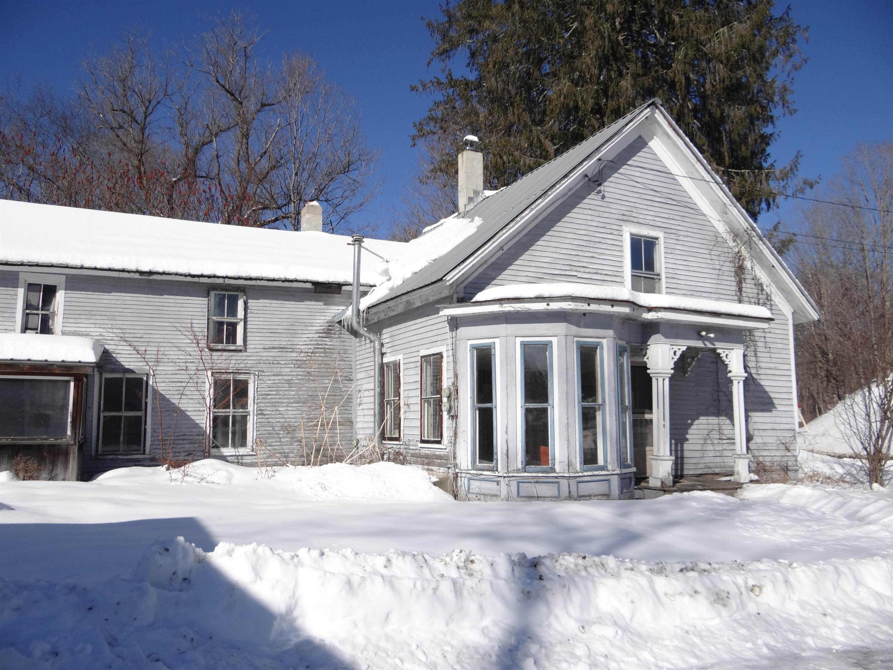 89 Highway 12 Hartland, VT 05048 - Photo 28 of 30