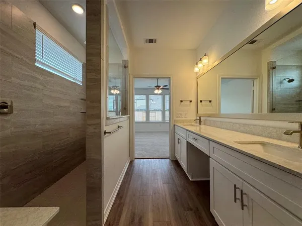 $2,800 | 1208 Jasmine Vw Lane, Katy, TX 77493