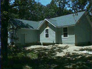 4226 White Road Muskegon, MI 49442 - Photo 1 of 1 Primary Photo