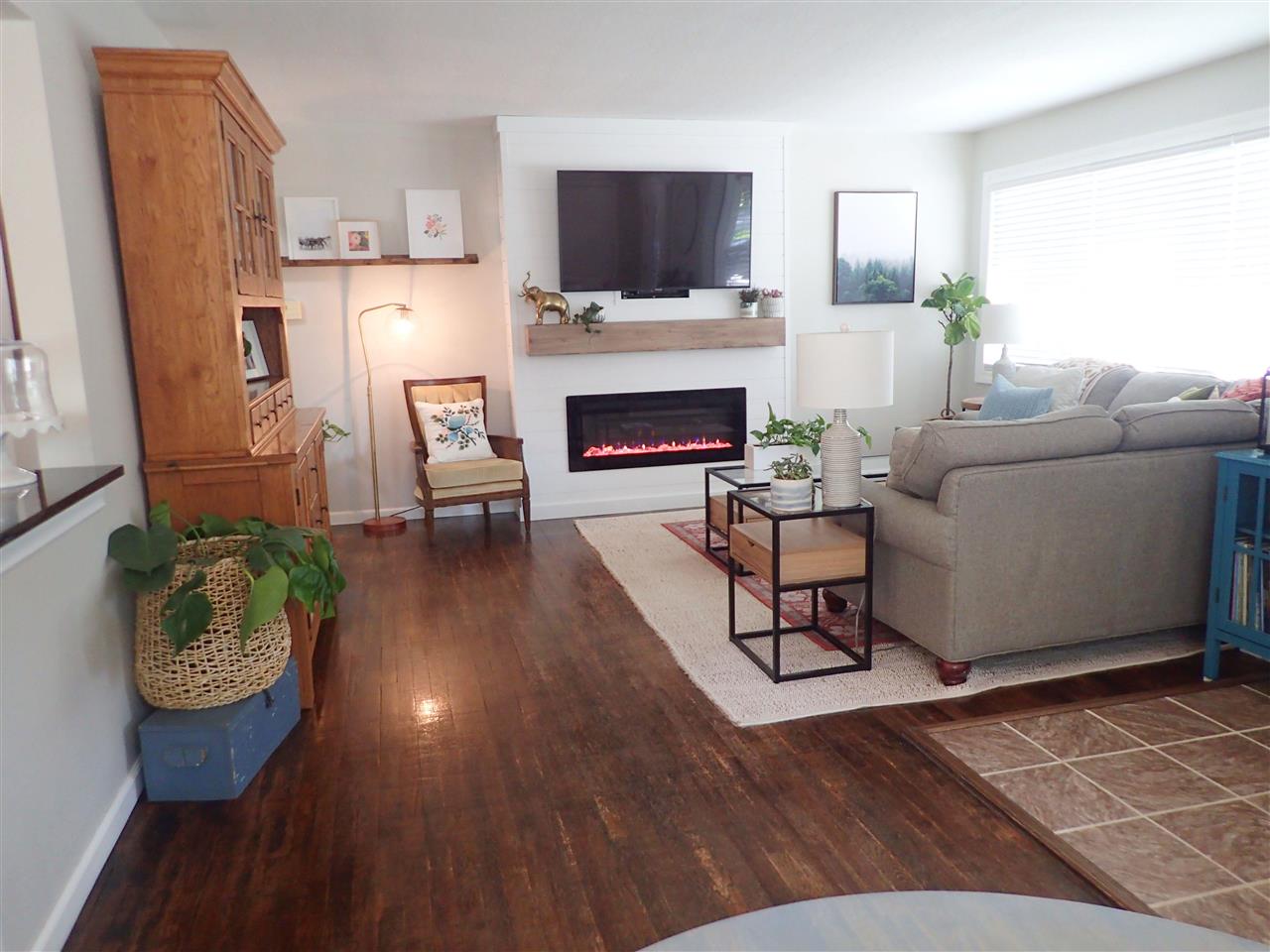 506 South Hampton Street Bay City, MI 48708 - Photo 3 of 30 Gallery Image 3