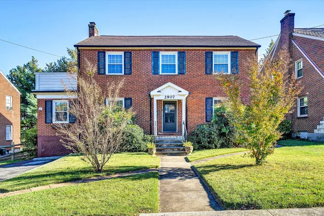 $375,000 | 2907 Huntington Boulevard Northwest, Roanoke, VA 24012