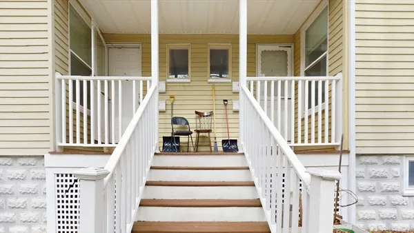 $3,900 | 64 Winslow Avenue, Unit 2, Somerville, MA 02144