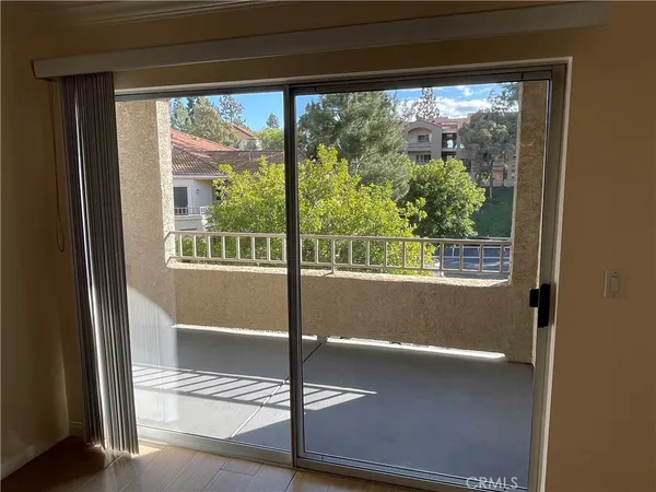 $415,000 | 1965 Las Colinas Circle, Unit 308, Corona, CA 92879