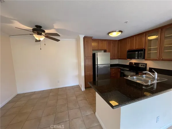 $415,000 | 1965 Las Colinas Circle, Unit 308, Corona, CA 92879