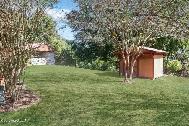 $275,000 | 294 County Road 325, Vaiden, MS 39176