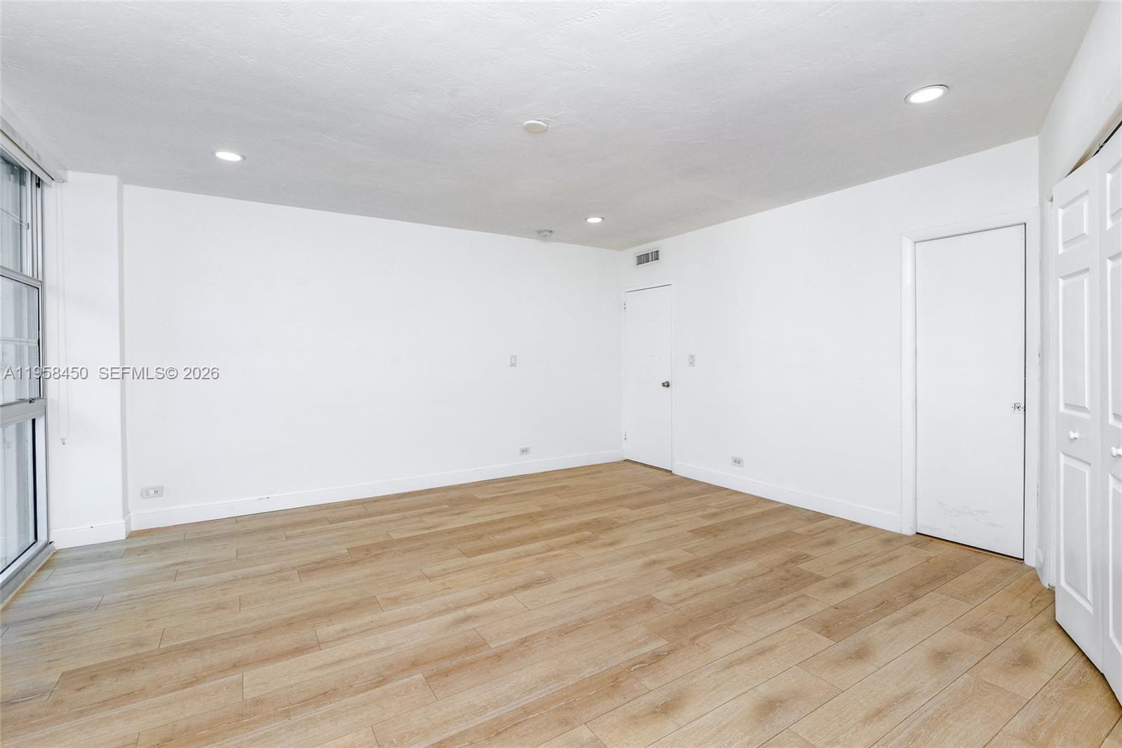 2451 Brickell Avenue, Unit PHM Miami, FL 33129 - Photo 25 of 40 a view of empty room