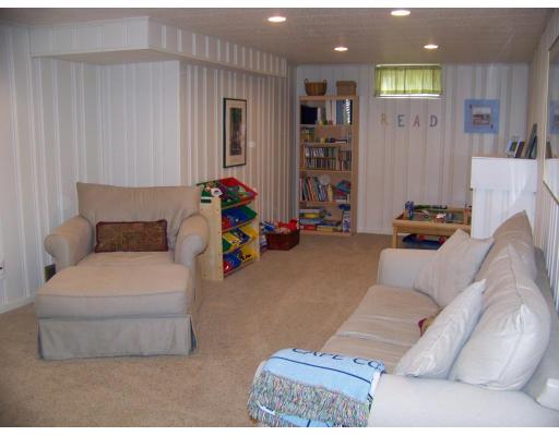 3 Chesterfield Road Northborough, MA 01532 - Photo 13 of 18 Gallery Image 13