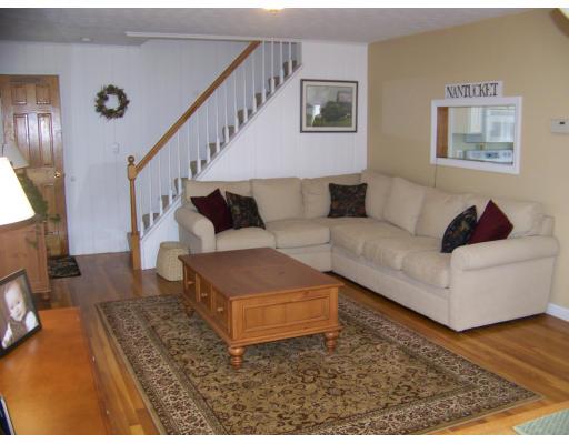 3 Chesterfield Road Northborough, MA 01532 - Photo 6 of 18 Gallery Image 6