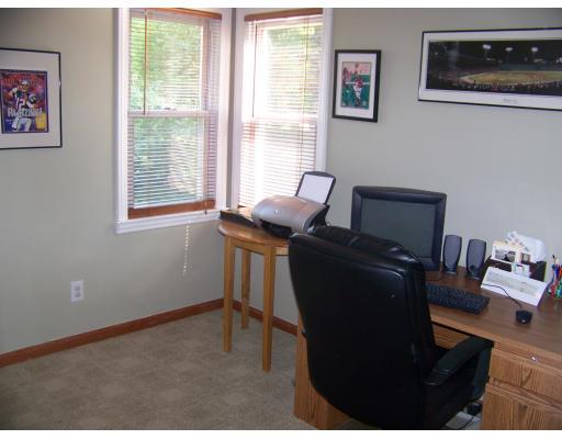 3 Chesterfield Road Northborough, MA 01532 - Photo 8 of 18 Gallery Image 8