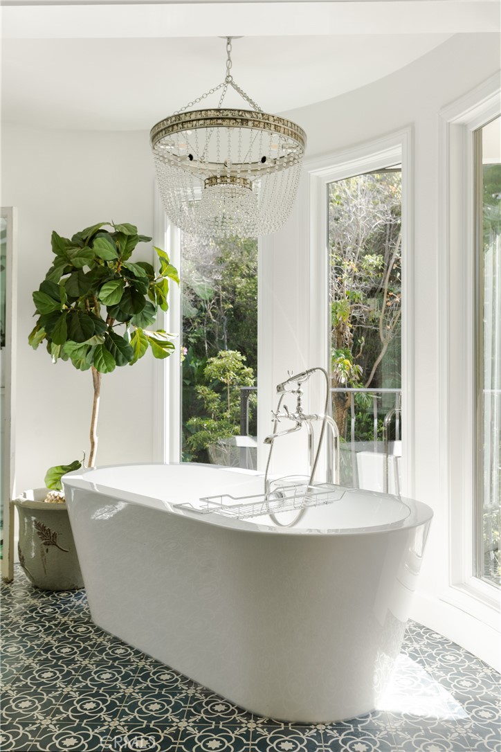 781 Summit Drive Laguna Beach, CA 92651 - Photo 42 of 73