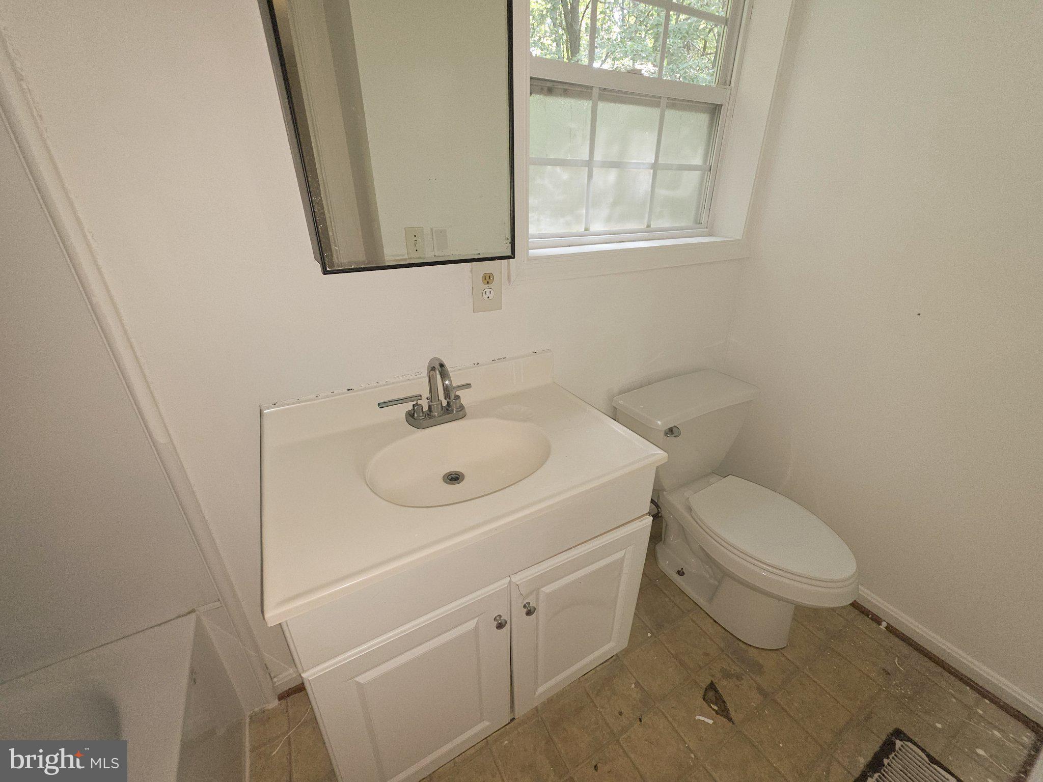 8111 Beverly Road Severn, MD 21144 - Photo 20 of 27 Upper Level Bathroom